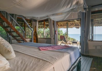 Lazy Lagoon Island Lodge