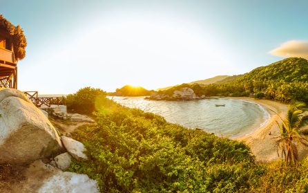 Cabo San Juan, Tayrona nationalpark, båt och vandring  image