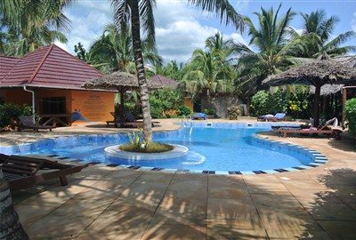Mnarani Beach Cottages***