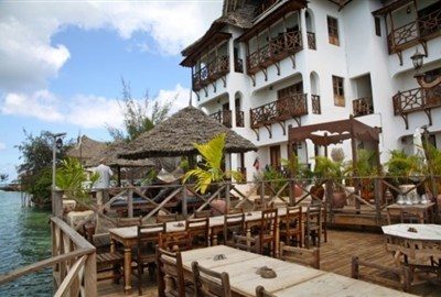 Langi Langi Bungalows ***