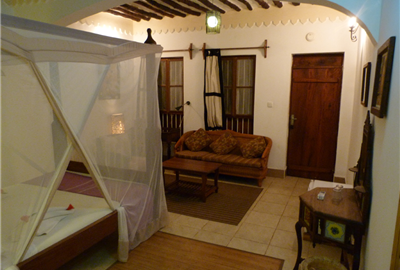 Langi Langi Bungalows ***