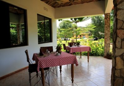 Bougainvillea Safari Lodge