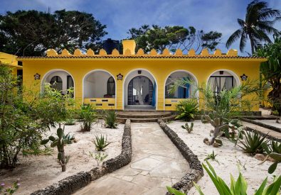 Coconut beach lodge