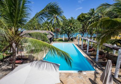Coconut beach lodge