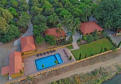Gir NP, Lion safari camp