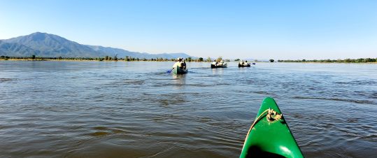 Zimbabwe och Zambia – Rundresa med tältsafari och vandring hero image